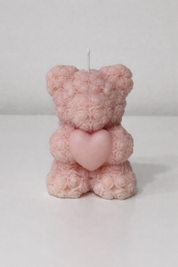 Handgemachte Rosen‑Teddy Kerze – Rosa Bär mit Herz | Romantische Geschenkkerze & Deko