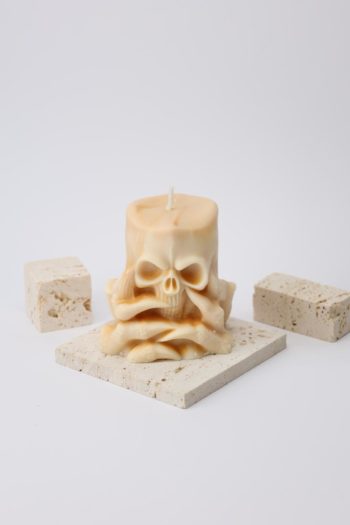 Handgemachte Skull Kerze – Creme | Mystische Deko & Halloween Candle